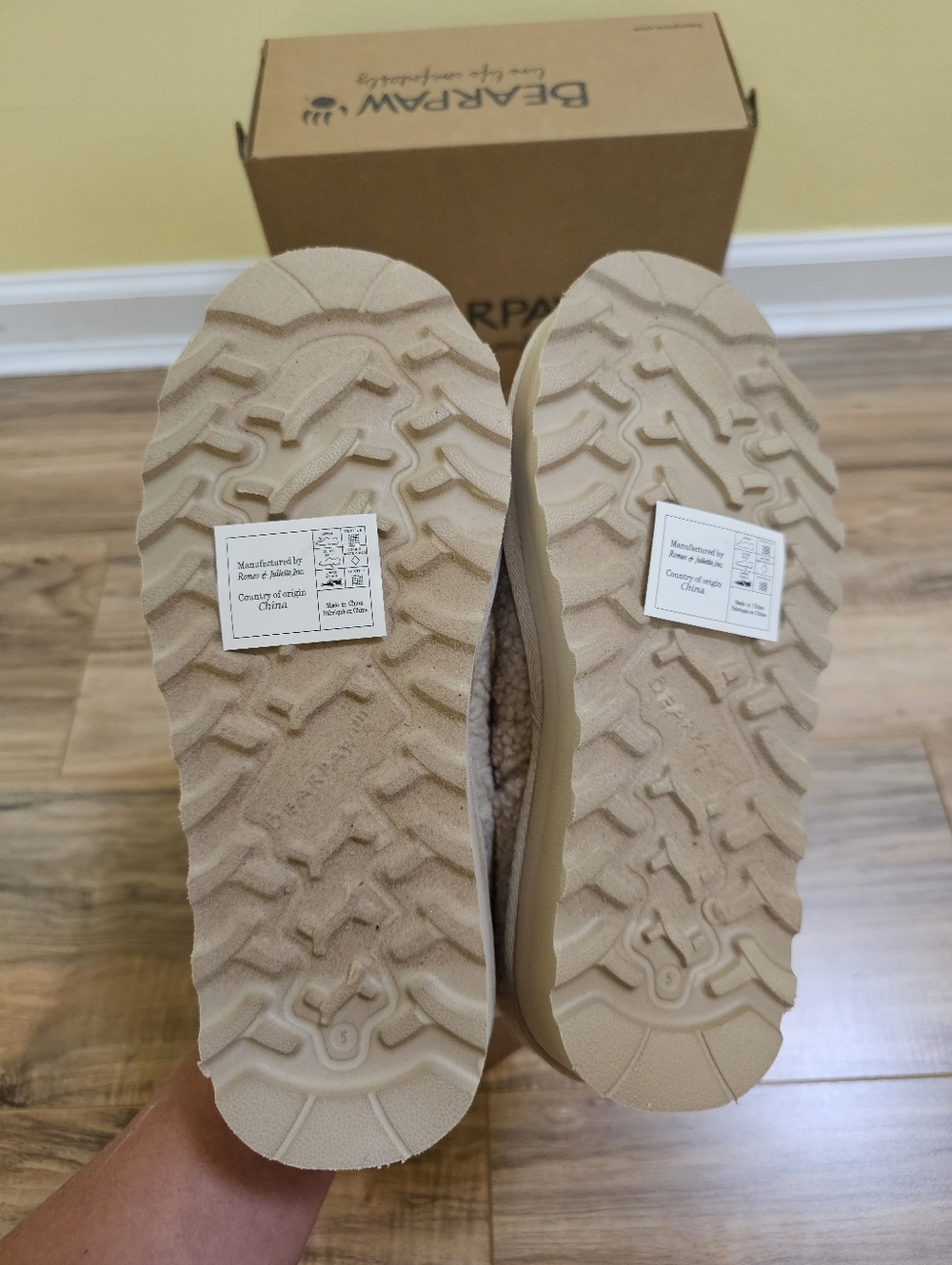 NEW BEARPAW SNUGGLE DAPHNE DECO - Picture 6 of 10